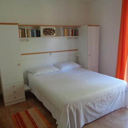 Le Gardenie Da Fil Bed & Breakfast Бордихера Екстериор снимка