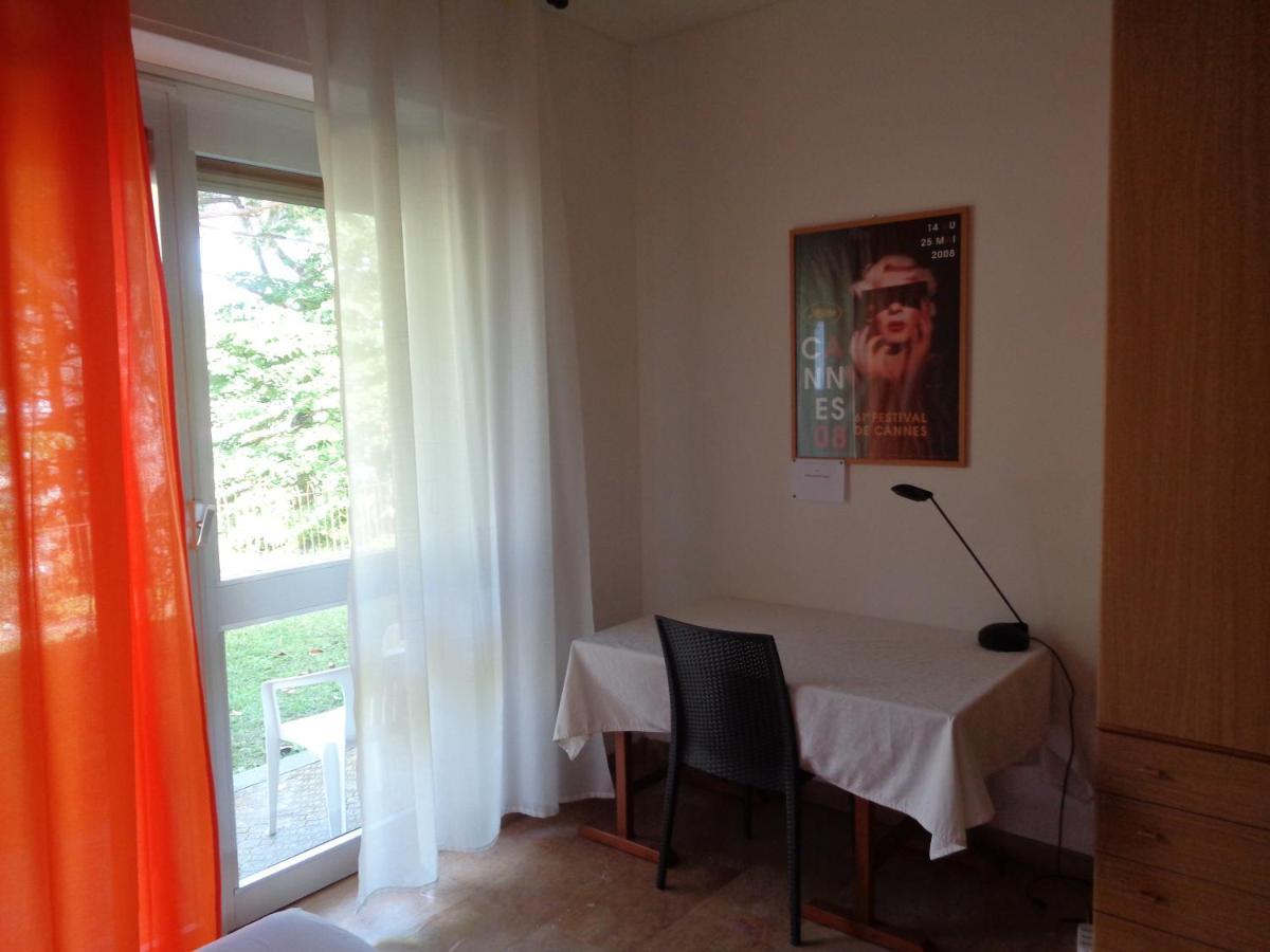 Le Gardenie Da Fil Bed & Breakfast Бордихера Екстериор снимка